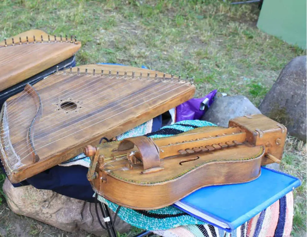 Group of folk instruments.