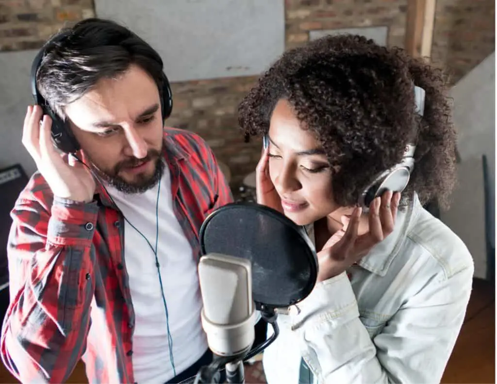 Discover expert techniques to record backup vocals. Elevate your music production with this essential guide.
